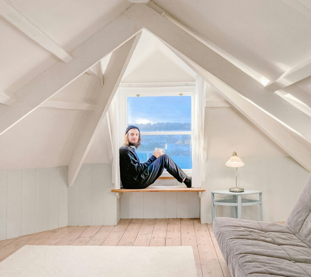 If you're considering hosting on Airbnb, you're probably thinking about handling everything yourself or hiring a company like KozyGuru to help manage your property.